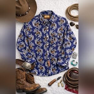 Cinch Rodeo Western Bucking Bull L Sleeve Button Up.Shirt. Mens Size Medium